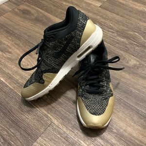 LIMITED EDITION NIKE x Nordstrom Like New